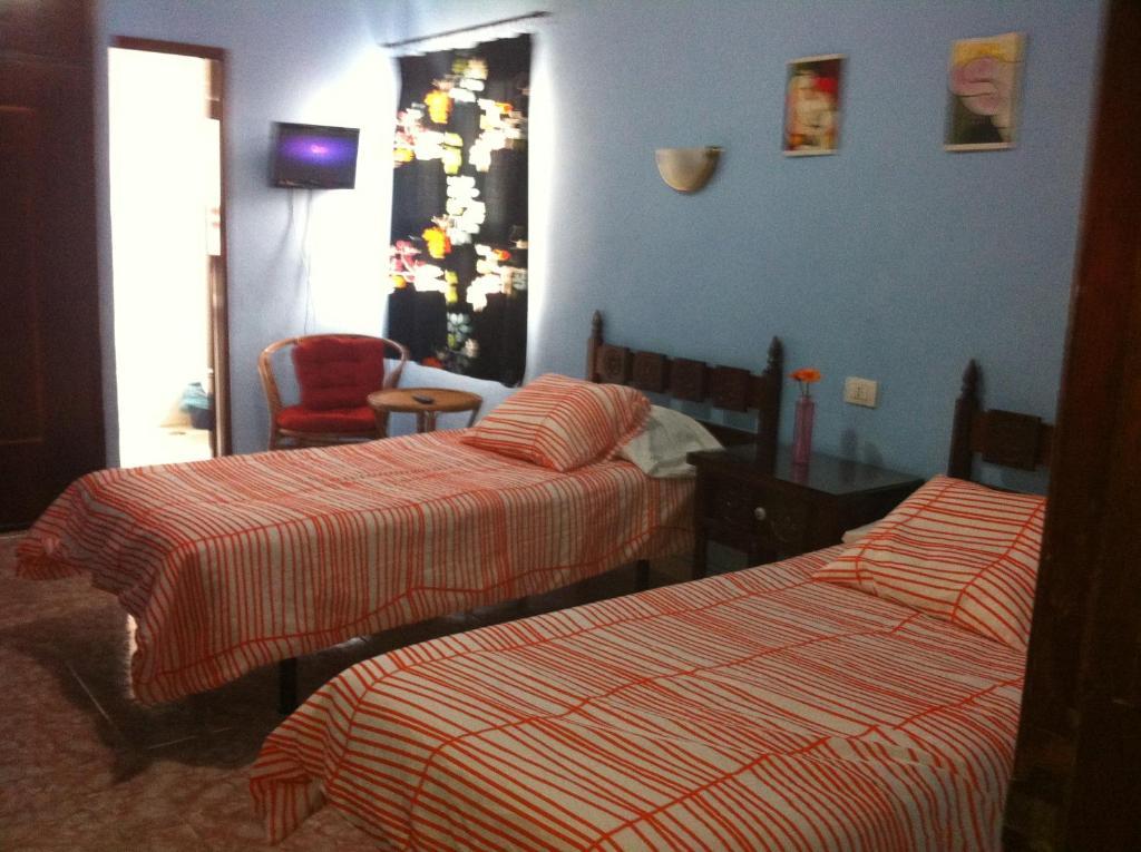 Hostal 7 Soles Лас-Пальмас-де-Гран-Канария Номер фото