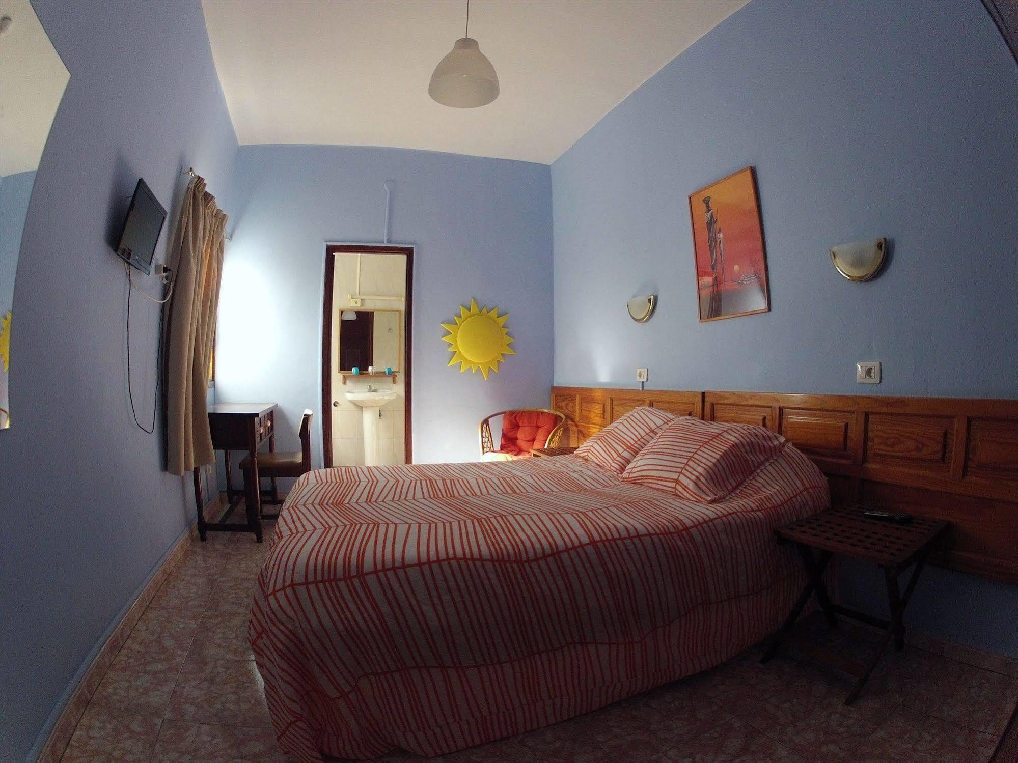 Hostal 7 Soles Лас-Пальмас-де-Гран-Канария Экстерьер фото
